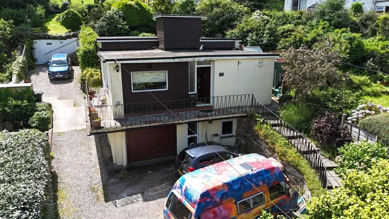 West Looe Hill, Looe, PL13, photo 32