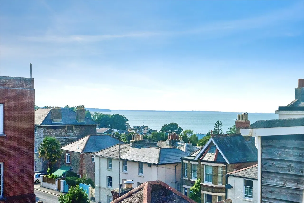 St. Thomas Street, Ryde, PO33, photo 6