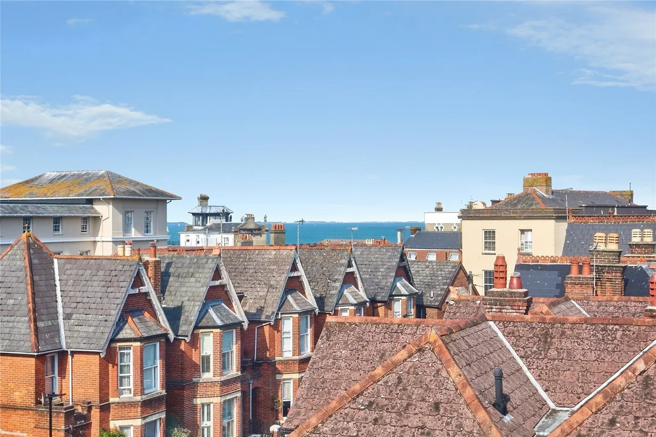 St. Thomas Street, Ryde, PO33, photo 22
