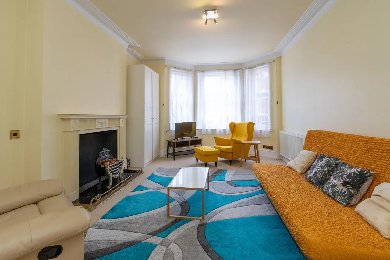 Lyncroft Gardens, London, NW6, photo 3
