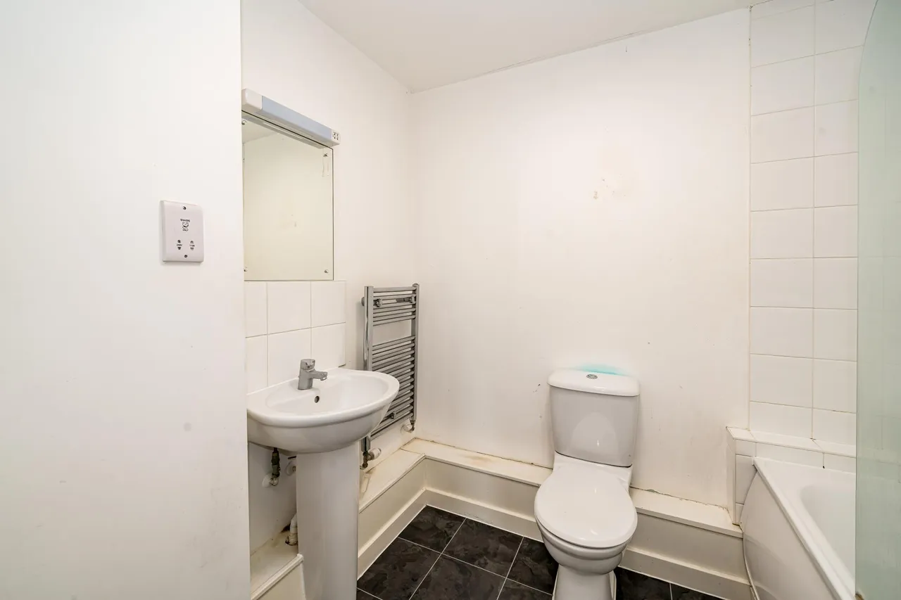 Old Saw Mill Place, Little Chalfont, HP6, photo 13