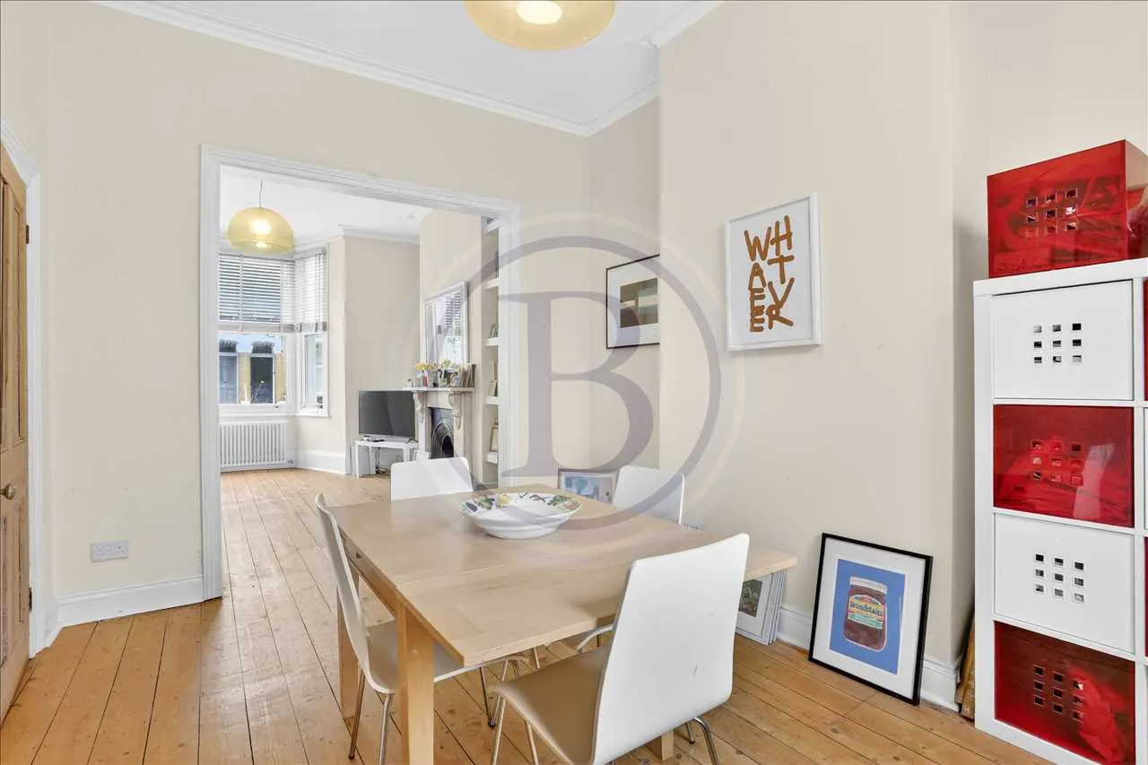 Corinne Road, London, photo 8