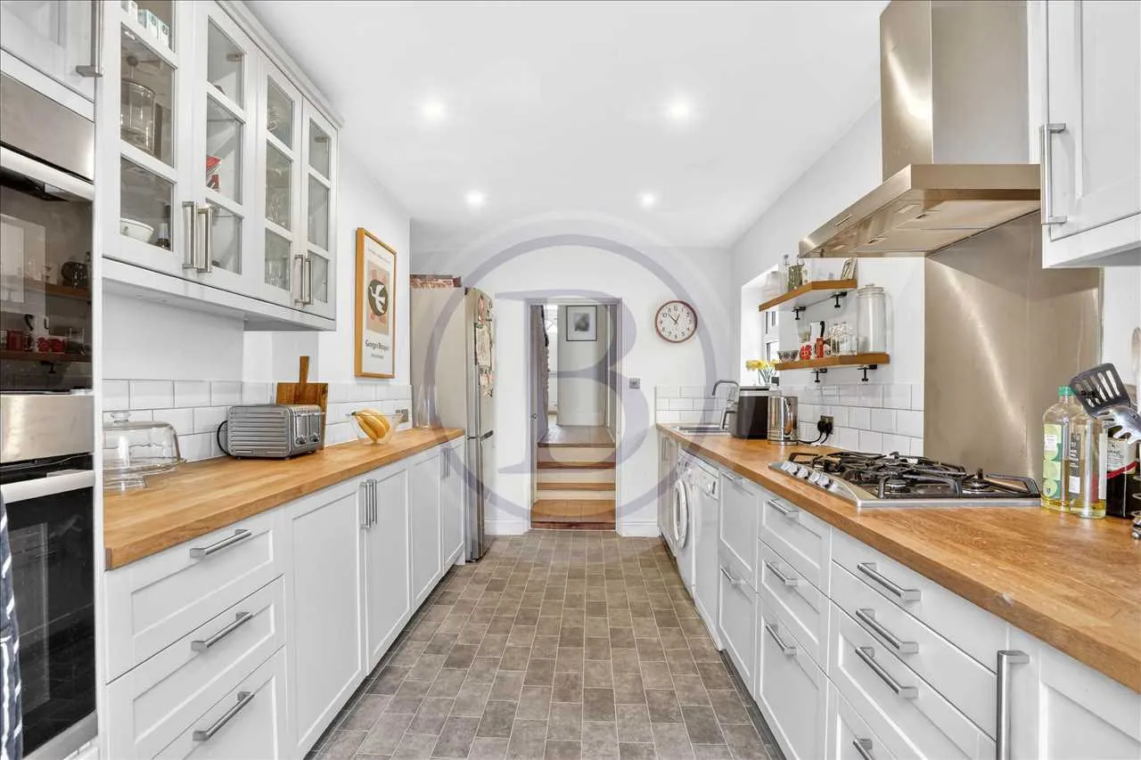 Corinne Road, London, photo 12