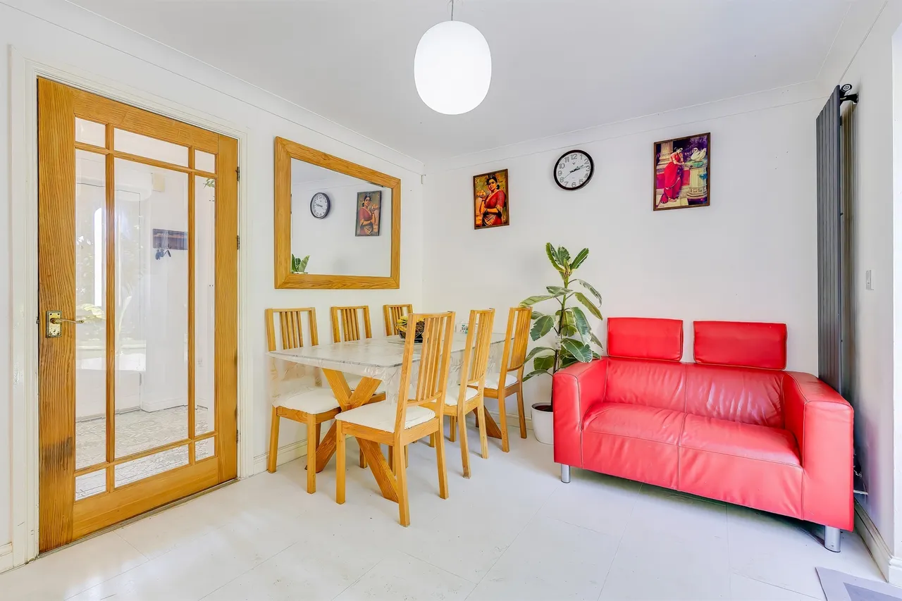 Clos Y Hebog Cardiff, CF14, photo 28