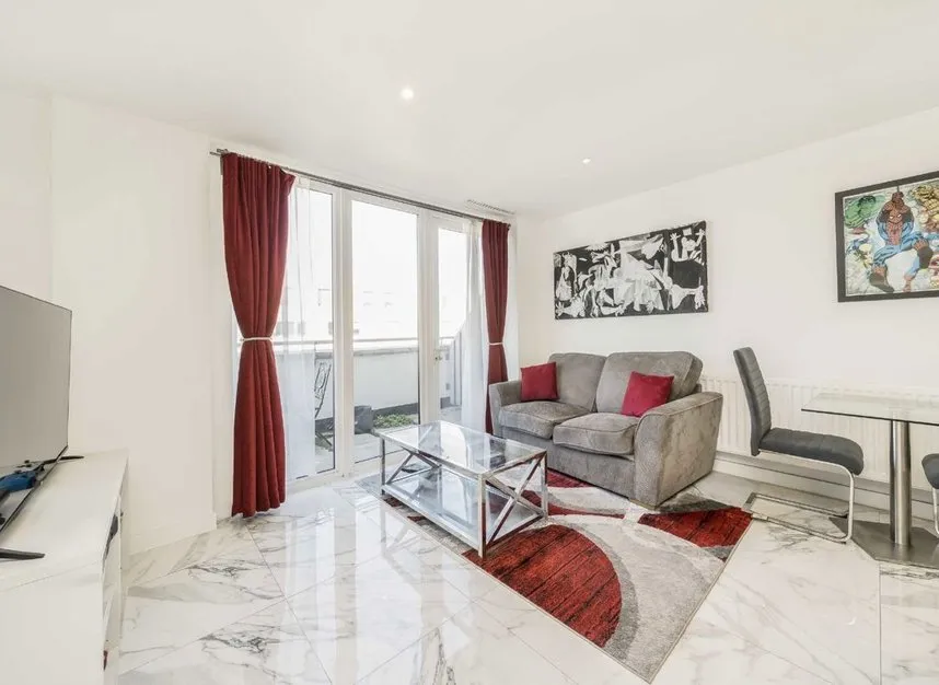Capitol Way, Colindale, NW9, photo 2