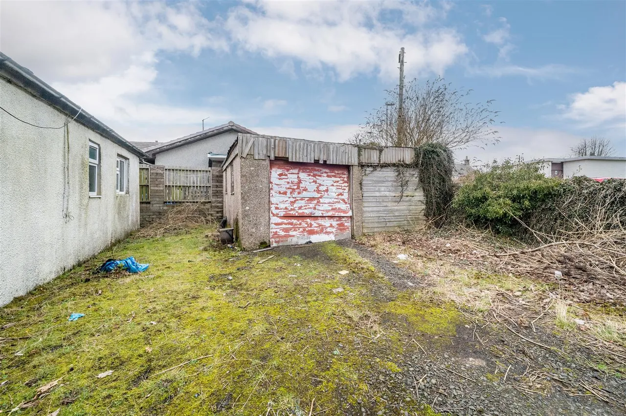 The Bungalow, Auchterhouse, photo 9