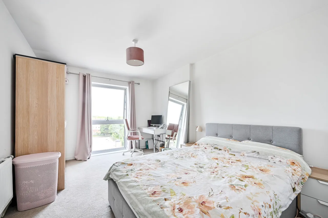 53 Austen House, Station View, Guildford, photo 9