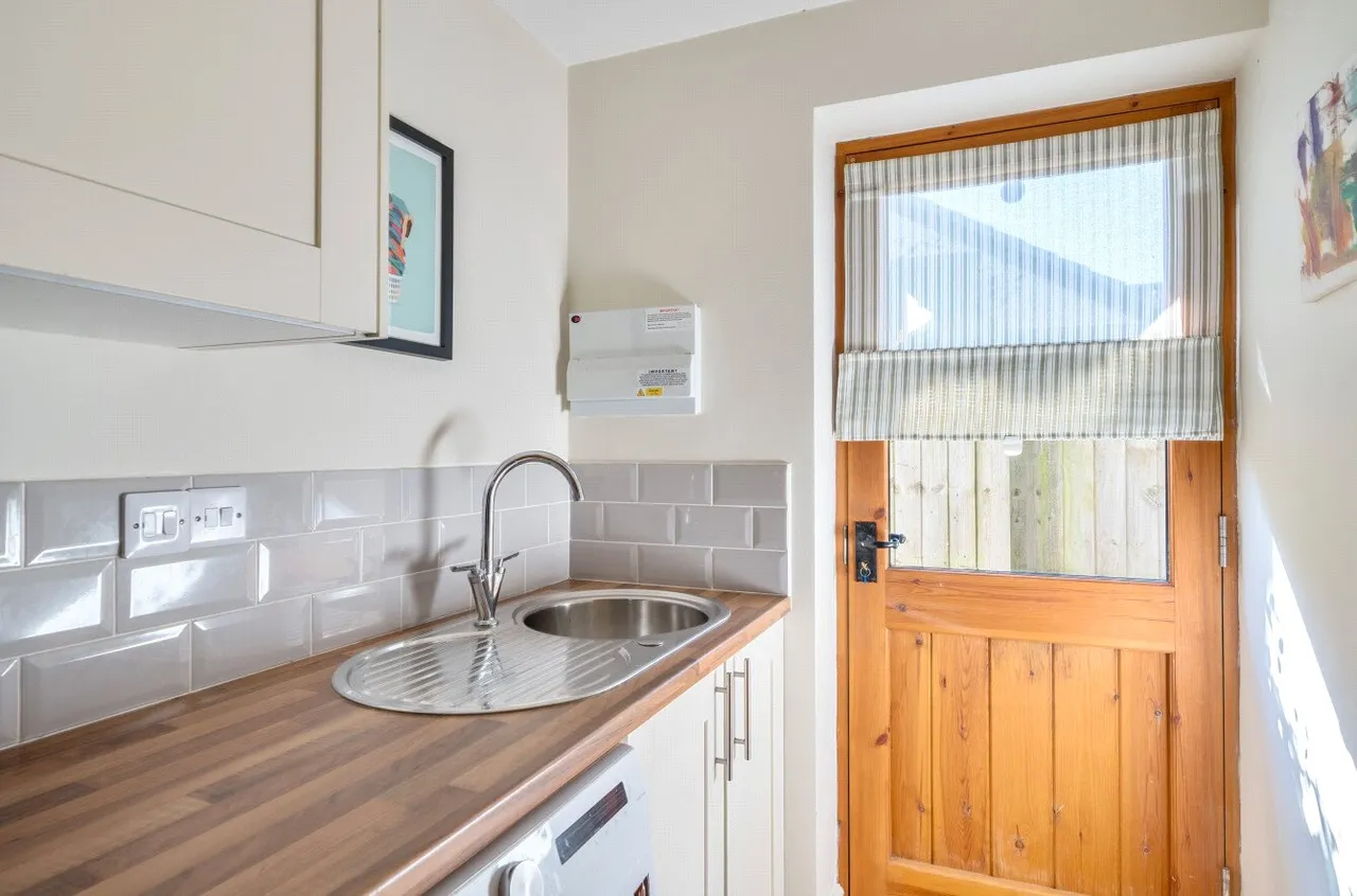 Hare Lane, Broadway, Ilminster, Somerset, TA20 3JT, photo 17