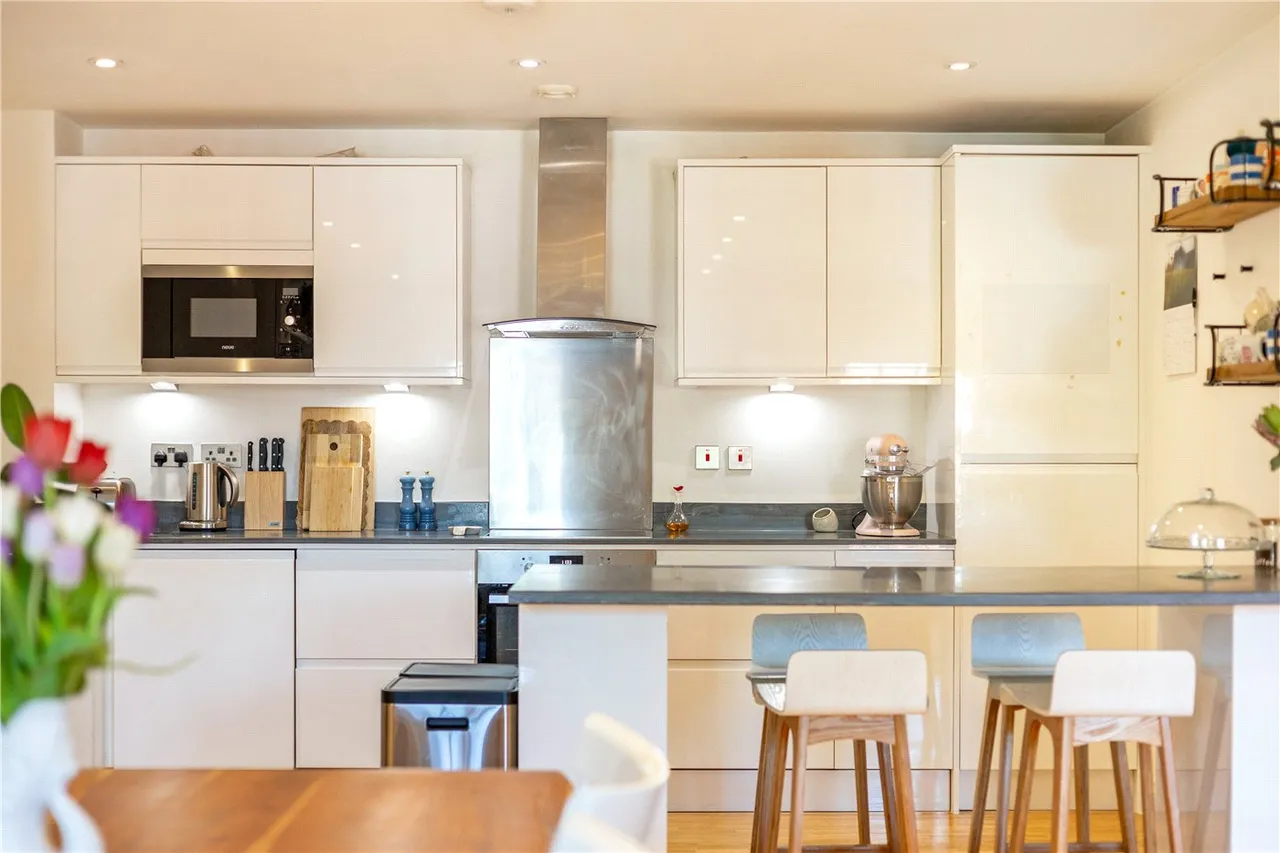 Welmar Mews, London, SW4, photo 5