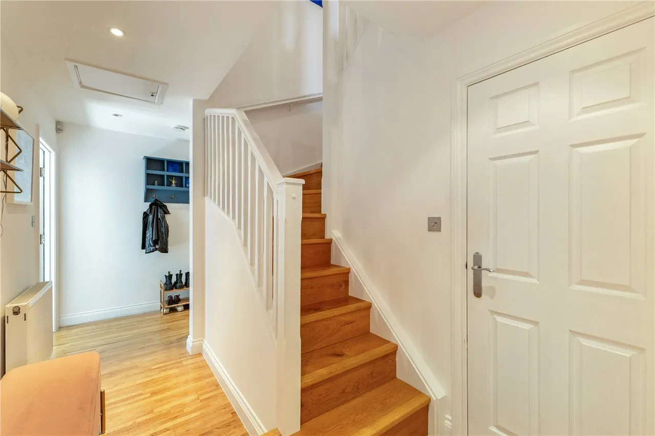 Welmar Mews, London, SW4, photo 7