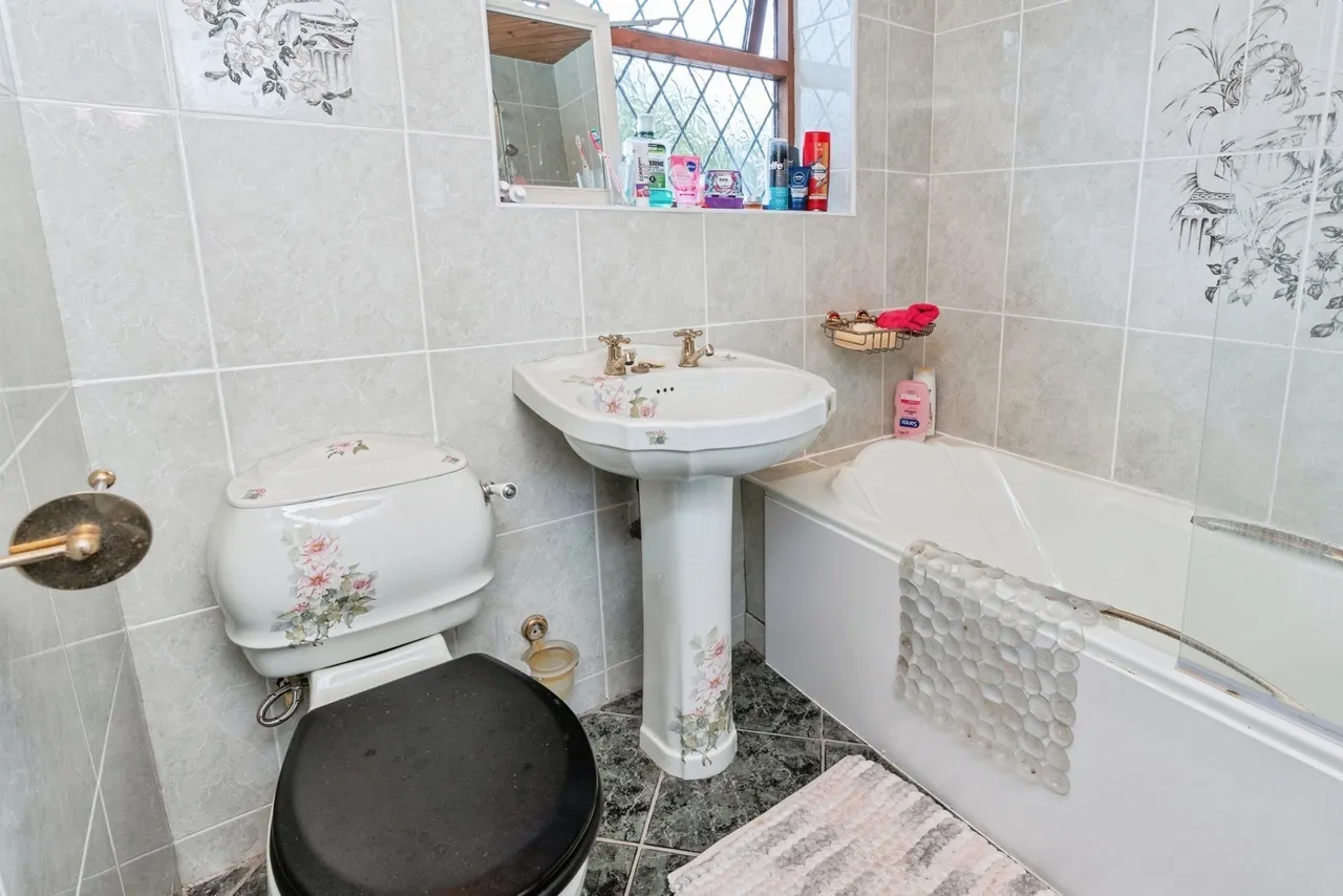 South Avenue, Prestatyn, LL19, photo 11