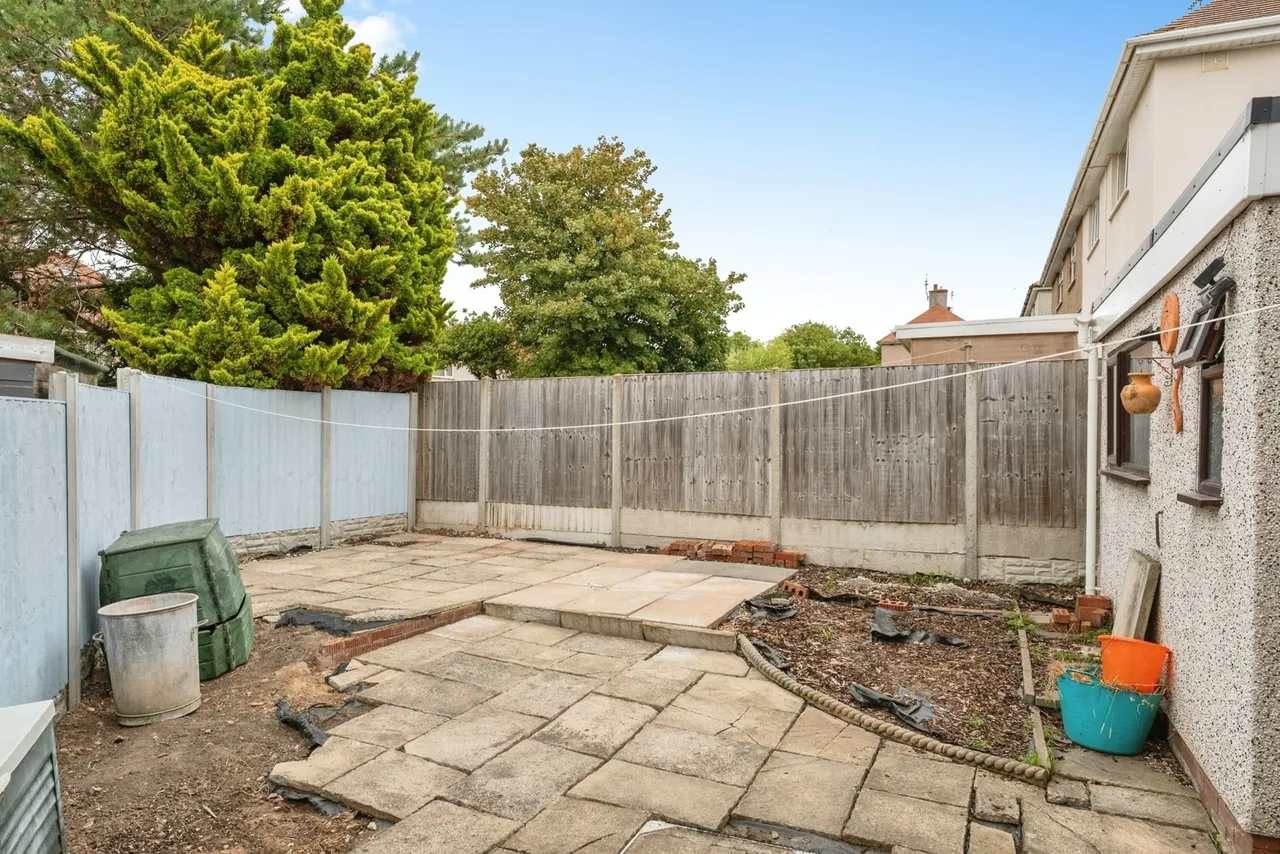 South Avenue, Prestatyn, LL19, photo 18