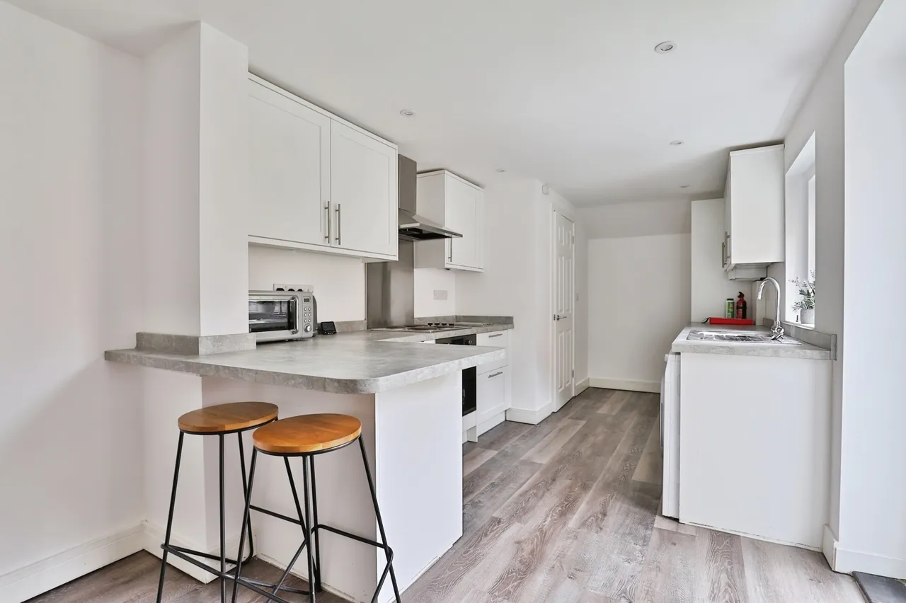 Approach Road, Poole, BH14, photo 5