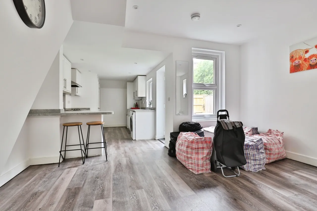 Approach Road, Poole, BH14, photo 8