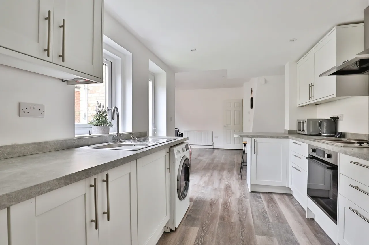 Approach Road, Poole, BH14, photo 4