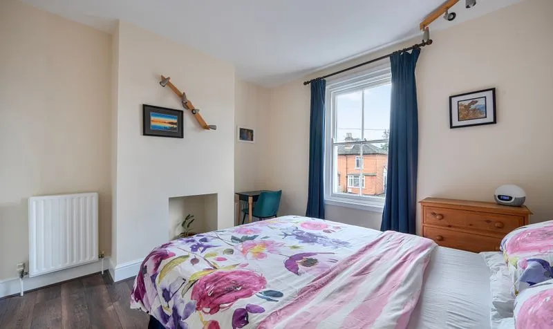 Victoria Place, Epsom, KT17, photo 13