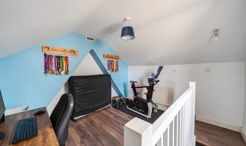 Victoria Place, Epsom, KT17, photo 17