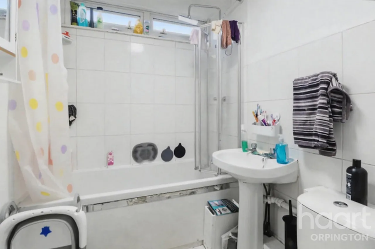 Robin Way, Orpington, BR5, photo 9
