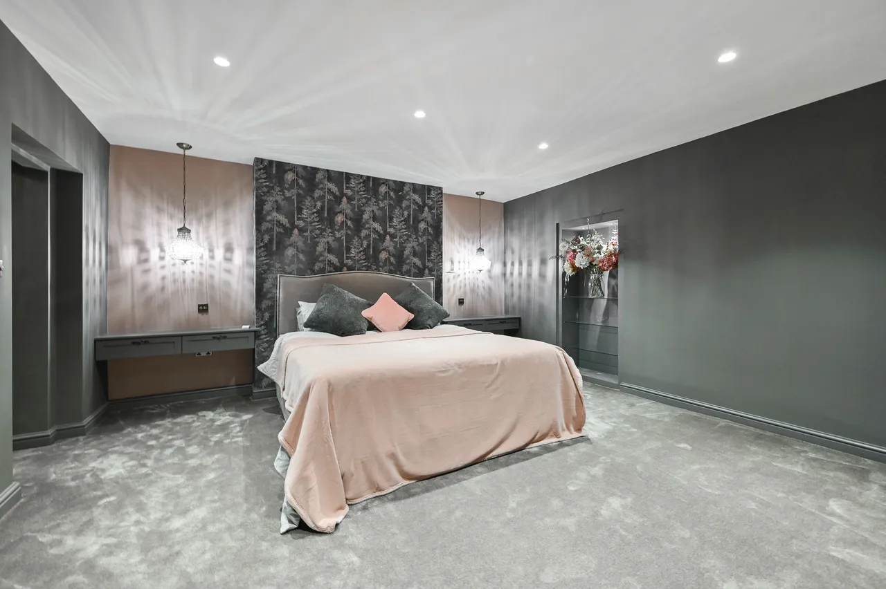 John Street, Holborn, WC1N, photo 8