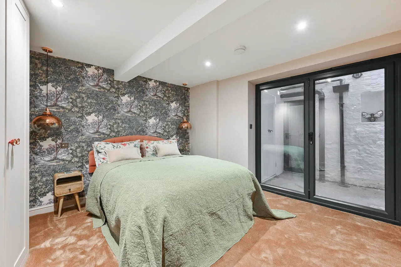 John Street, Holborn, WC1N, photo 11