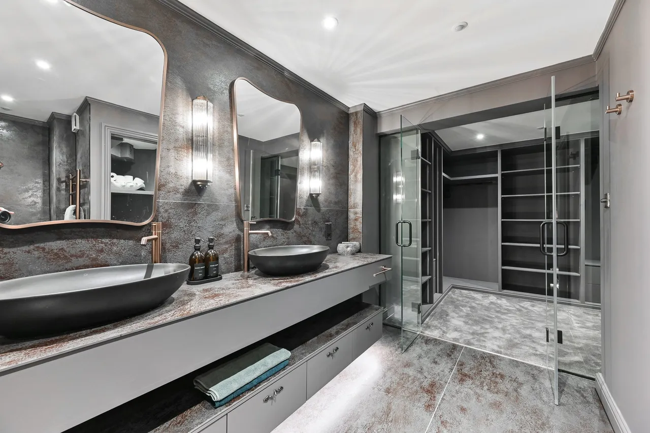 John Street, Holborn, WC1N, photo 9