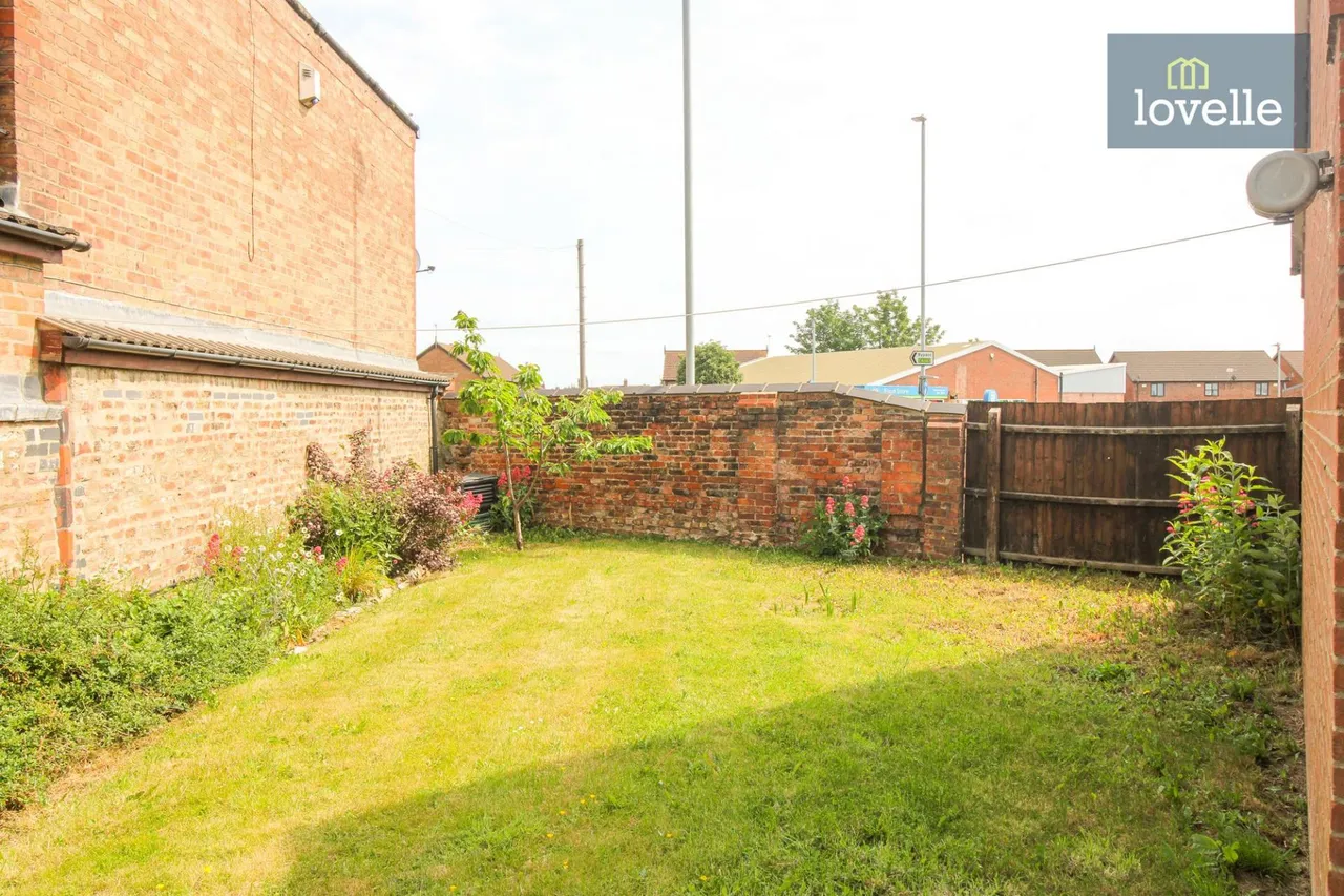Newbridge Hill, Louth, LN11, photo 16