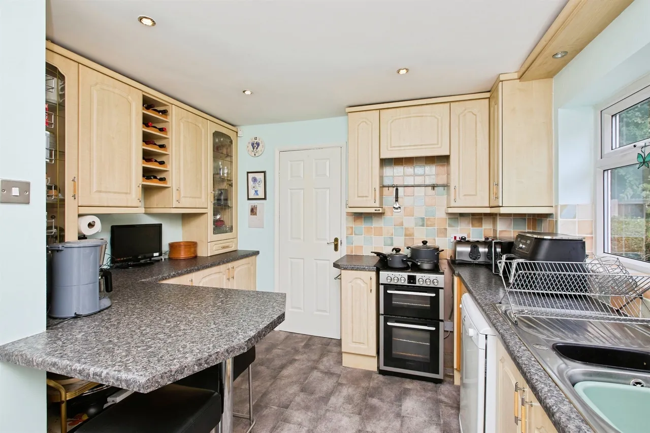 Spindletree Drive, Oakwood, DE21, photo 9