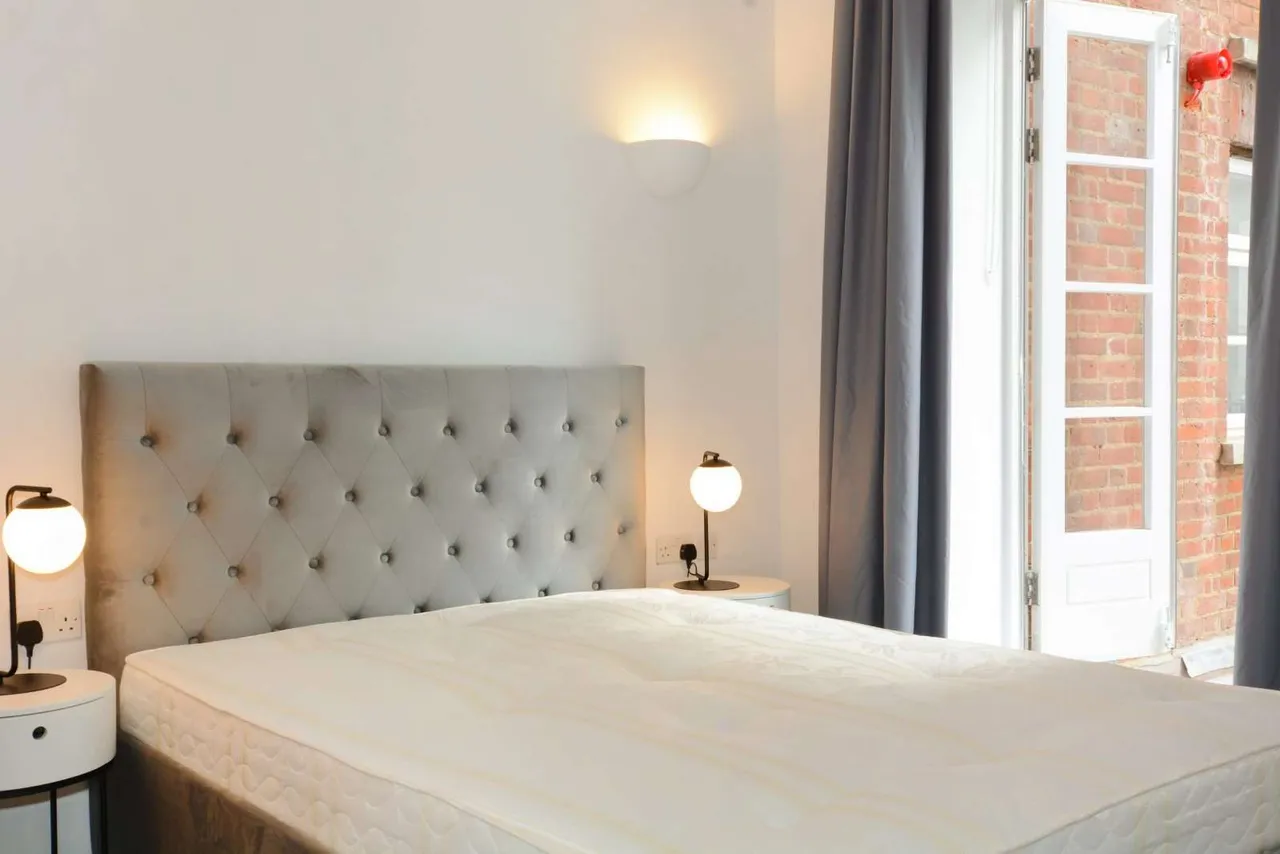 St Mark's Apartments, 300 City Road, London, EC1V 2PW, photo 12