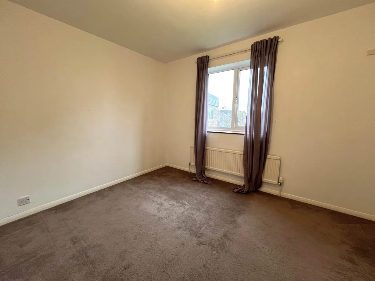 The Quadrant, Houghton Regis, LU5 5EJ, photo 3