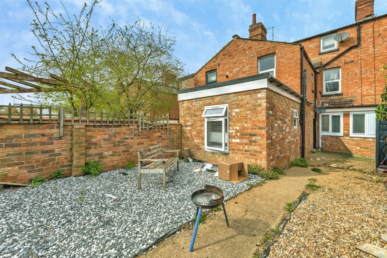 St. Pauls Road, Northampton, photo 8
