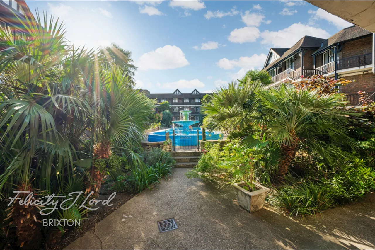 1 bed flat for sale, Brixton Hill, London