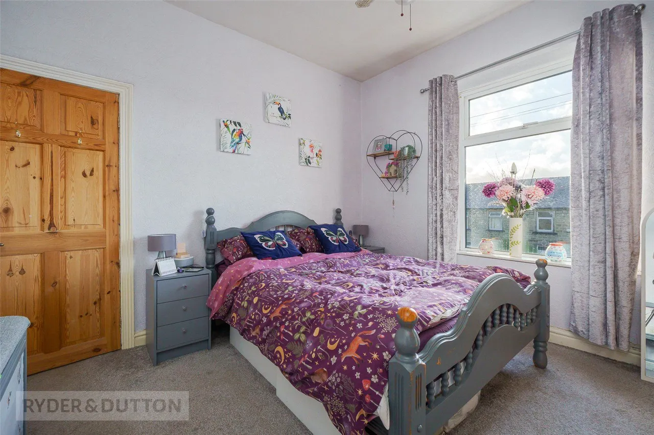 Chestnut Street, Deighton, HD2, photo 10