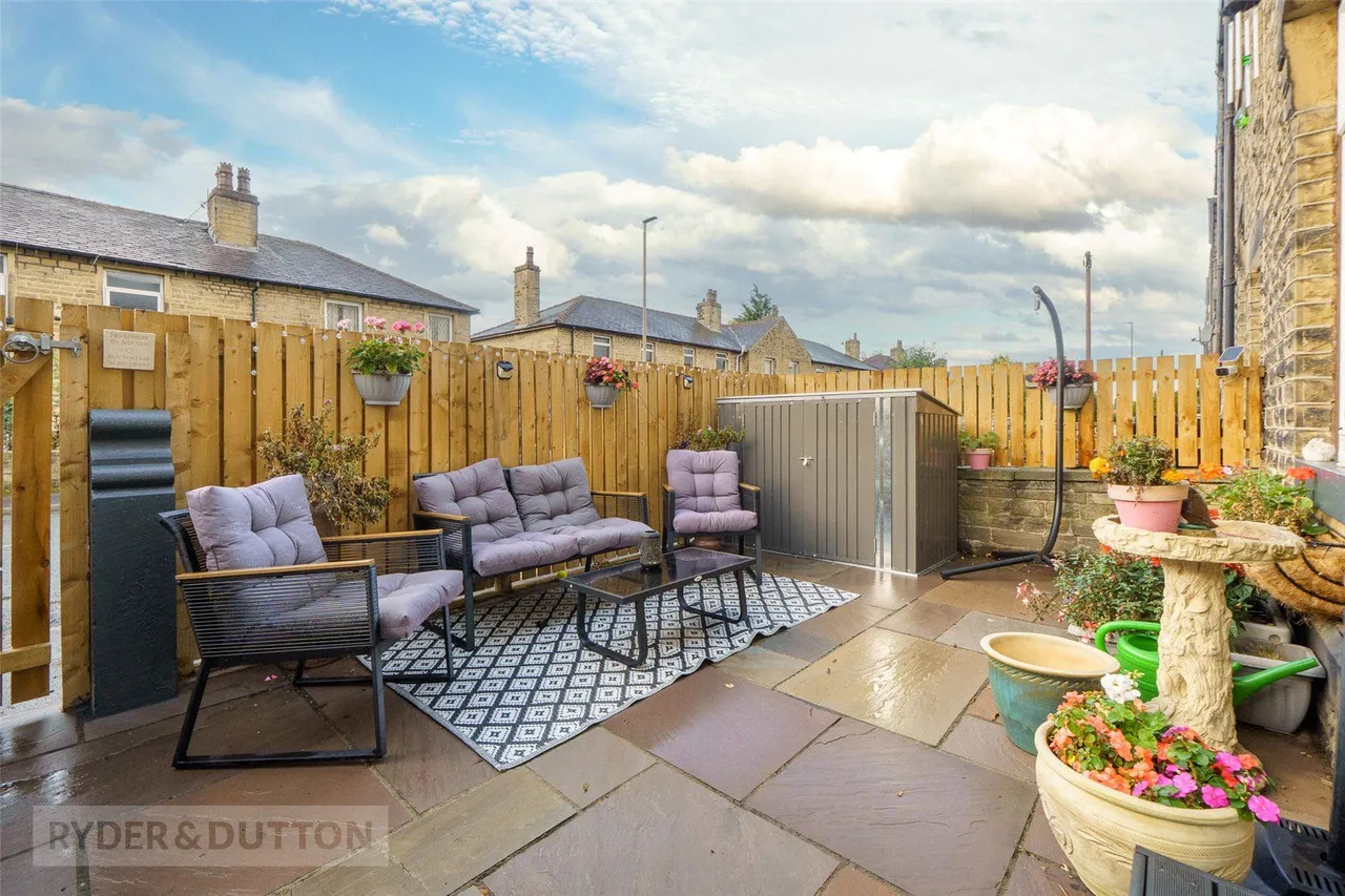Chestnut Street, Deighton, HD2, photo 17