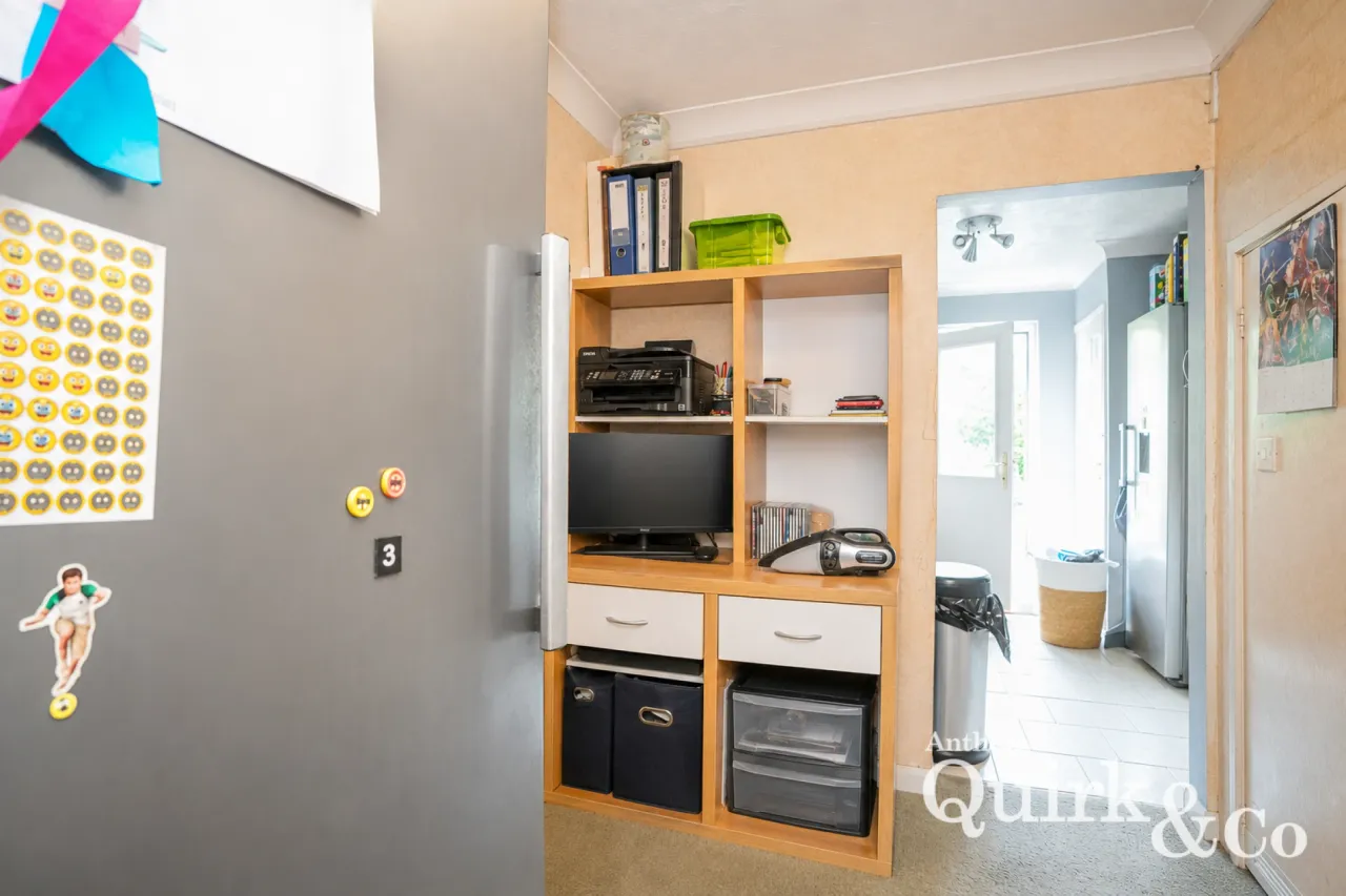 Muggeridge Road, Dagenham, RM10, photo 6