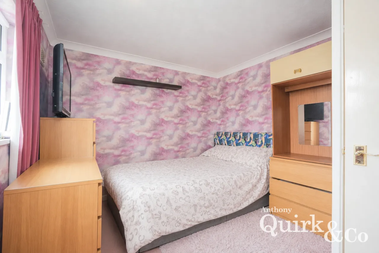 Muggeridge Road, Dagenham, RM10, photo 8
