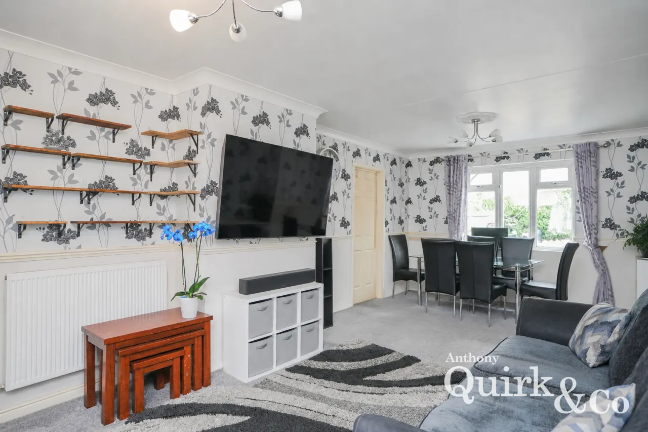 Muggeridge Road, Dagenham, RM10, photo 3
