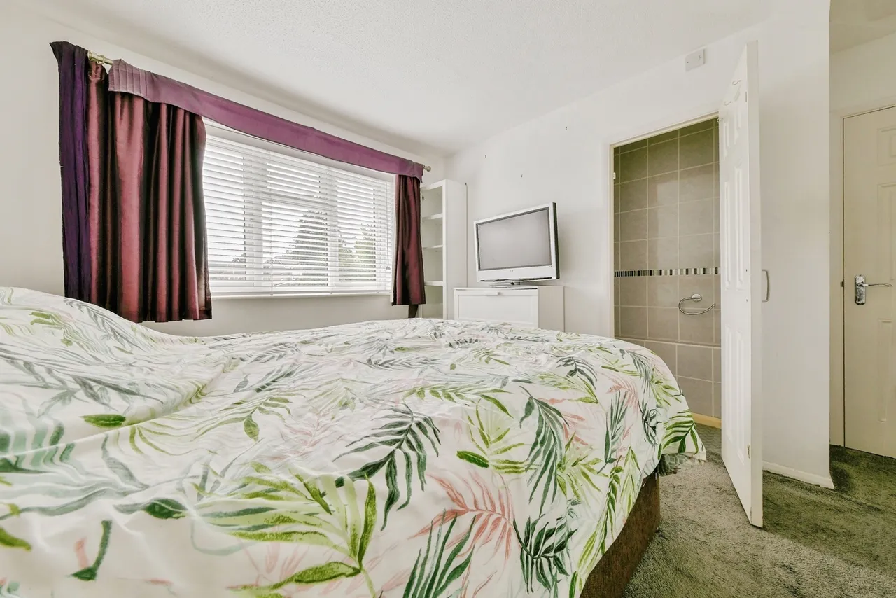 Hardwick Close, STEVENAGE, Hertfordshire, SG2, photo 17
