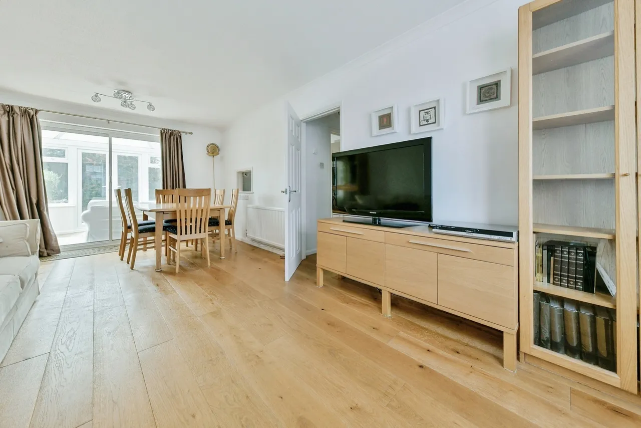 Hardwick Close, STEVENAGE, Hertfordshire, SG2, photo 3