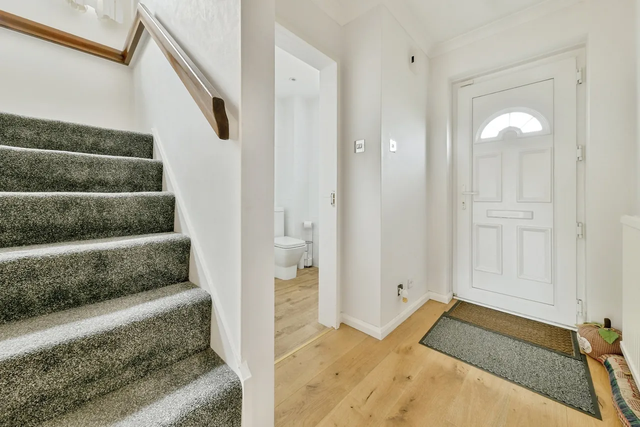 Hardwick Close, STEVENAGE, Hertfordshire, SG2, photo 13