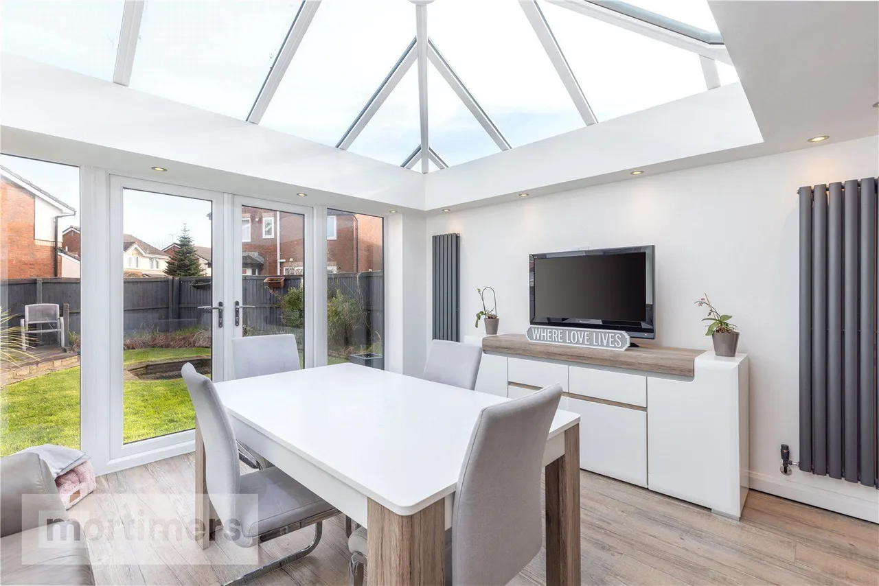 Delphinium Way, Lower Darwen, BB3, photo 11