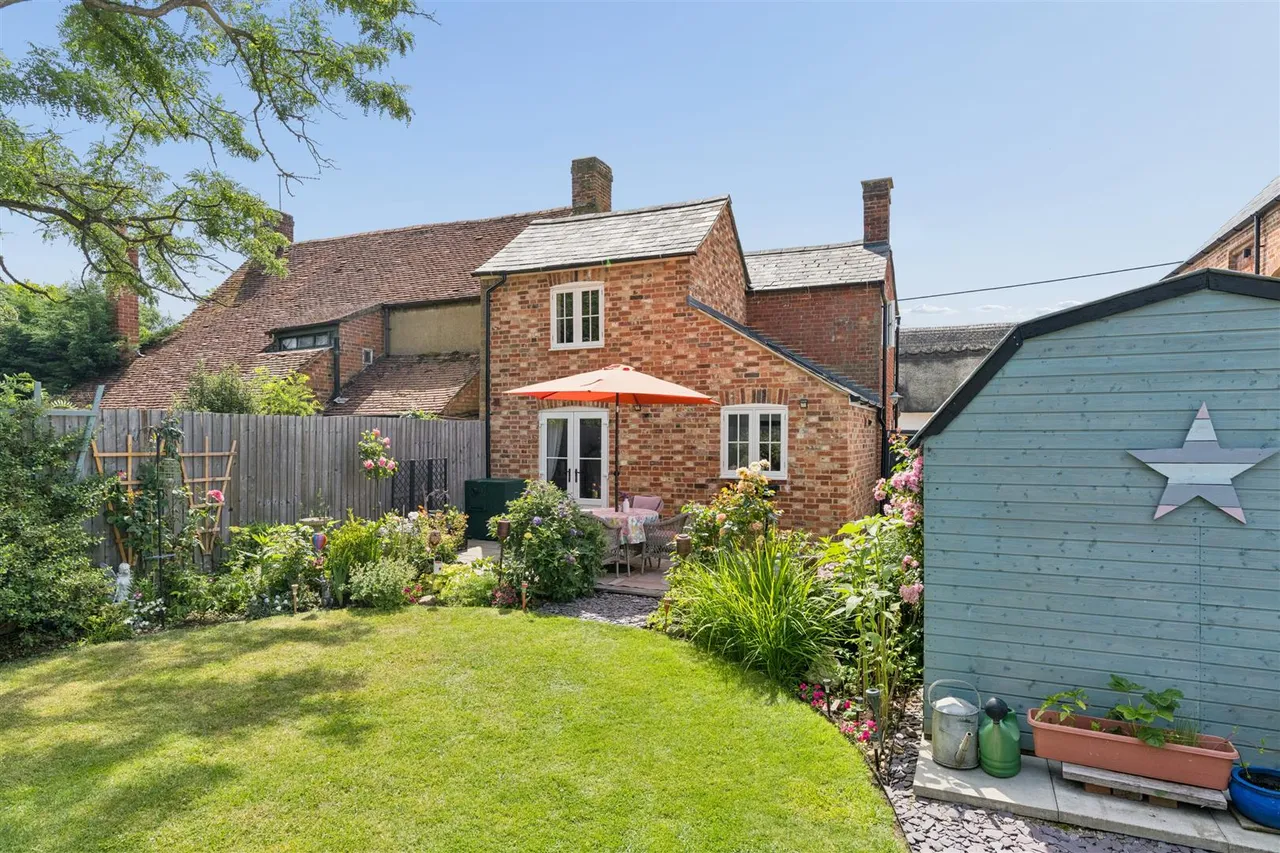 Little Horwood Road, Great Horwood, photo 23