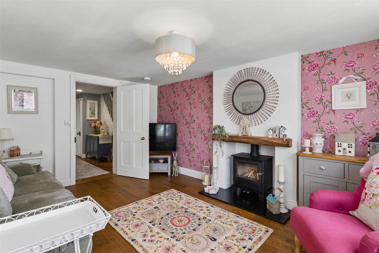 Little Horwood Road, Great Horwood, photo 9