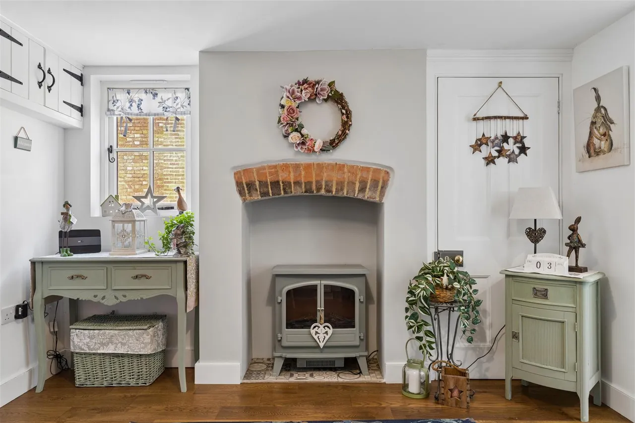 Little Horwood Road, Great Horwood, photo 8