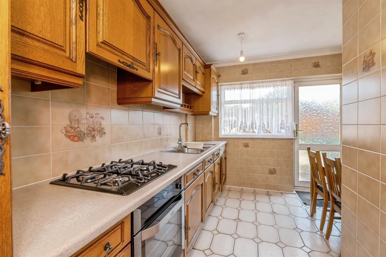 Nelson Road, Rainham, RM13, photo 9
