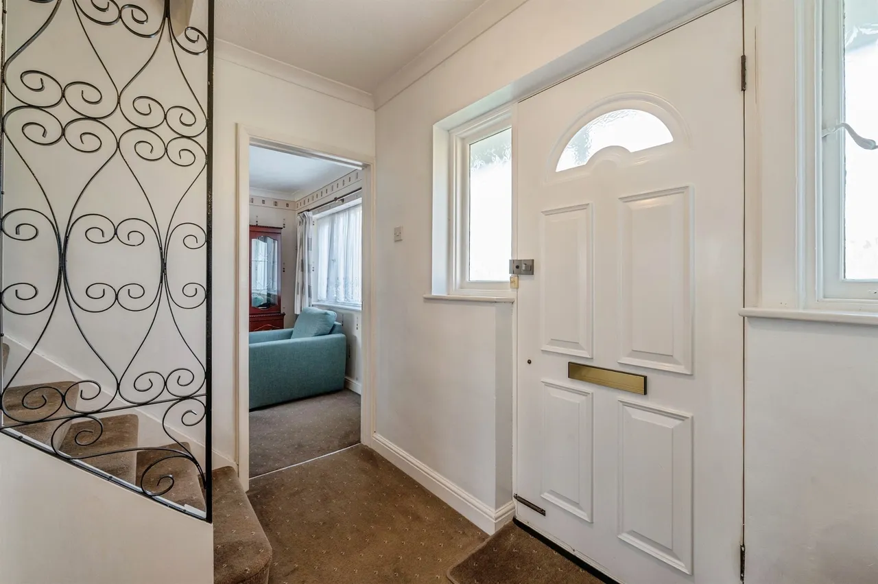 Nelson Road, Rainham, RM13, photo 17