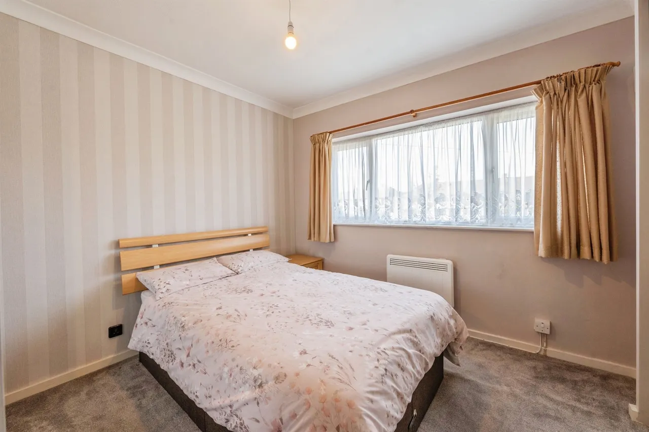 Nelson Road, Rainham, RM13, photo 6