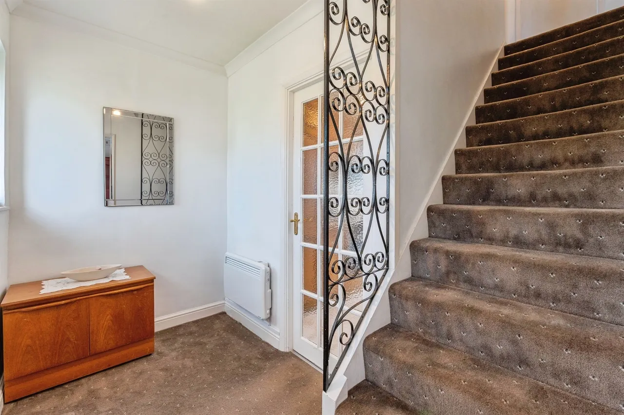 Nelson Road, Rainham, RM13, photo 19