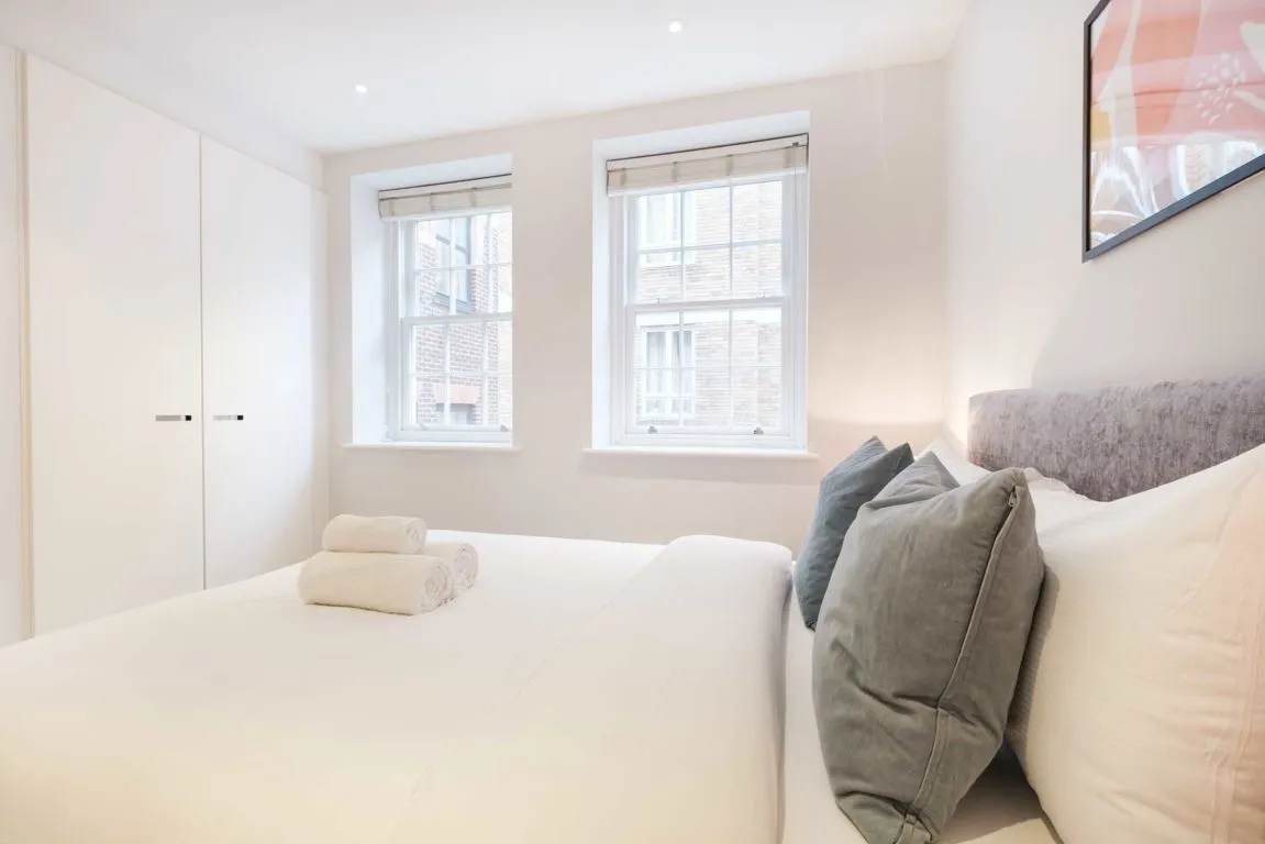 Lovat Lane, EC3R, photo 9