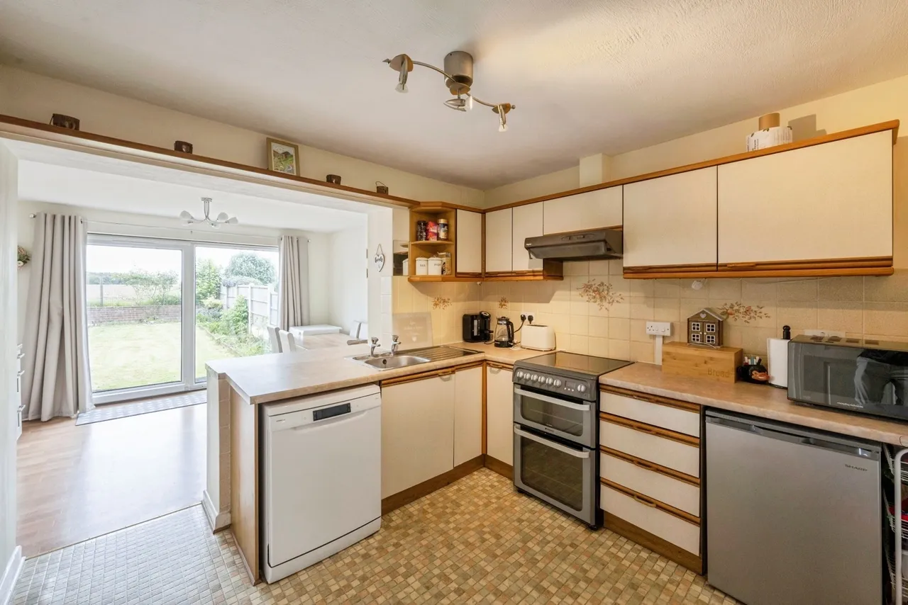 Milton Road, Branton, Doncaster, South Yorkshire, DN3, photo 7