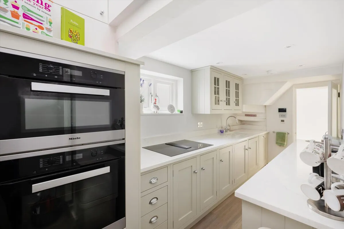 Hampstead Grove, Hampstead, NW3, photo 9